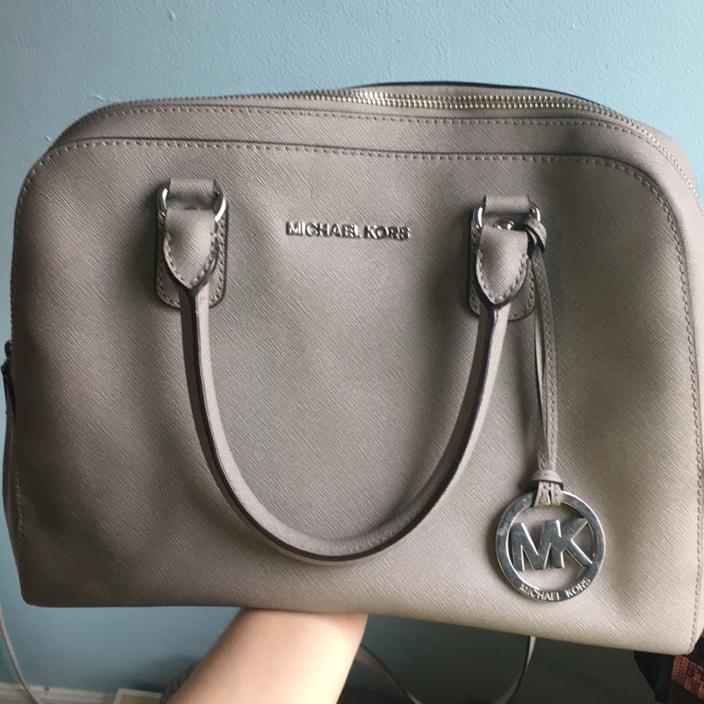 Michael kors purse